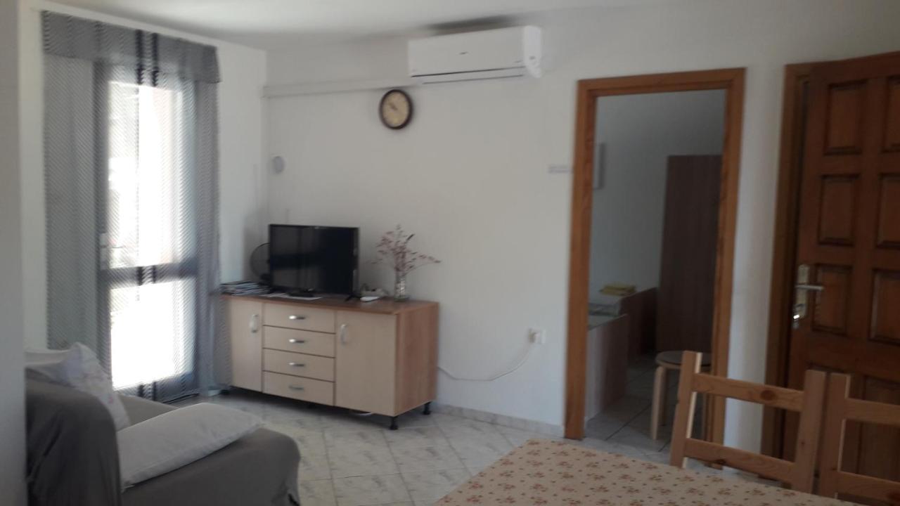 Apartmani Mia Liznjan Ngoại thất bức ảnh