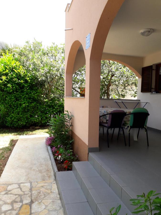 Apartmani Mia Liznjan Ngoại thất bức ảnh